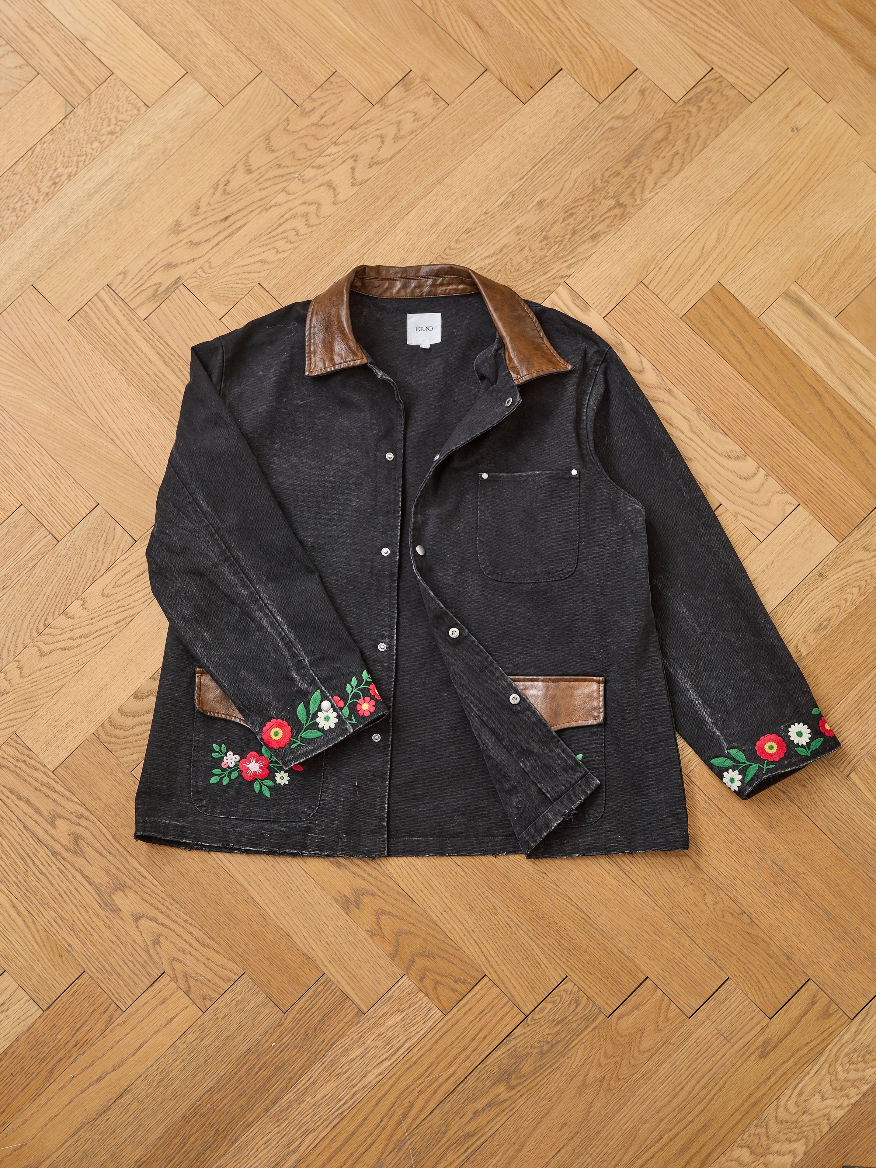 Canvas Embroidered Barn Jacket - Image 13