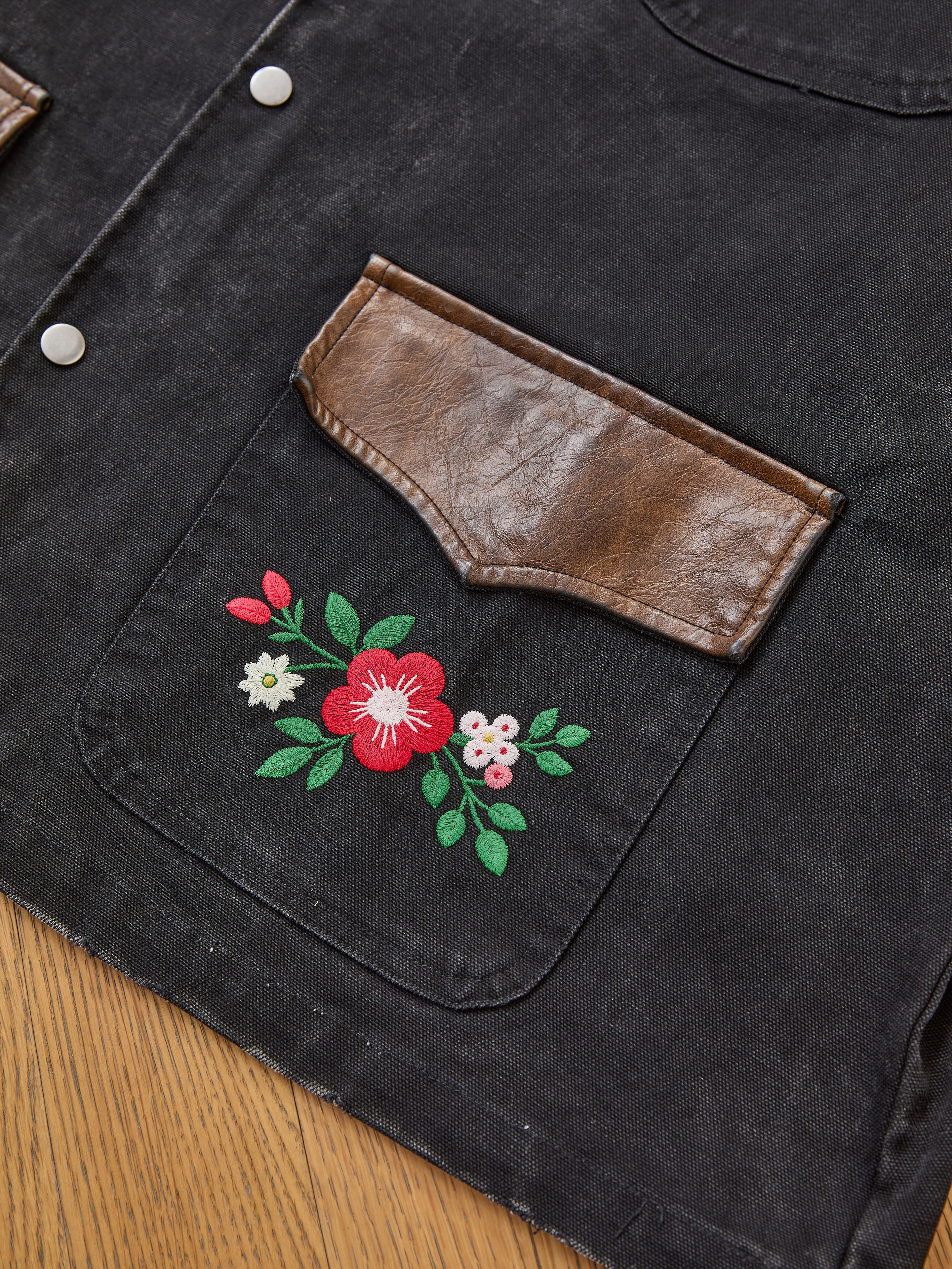 Canvas Embroidered Barn Jacket - Image 16