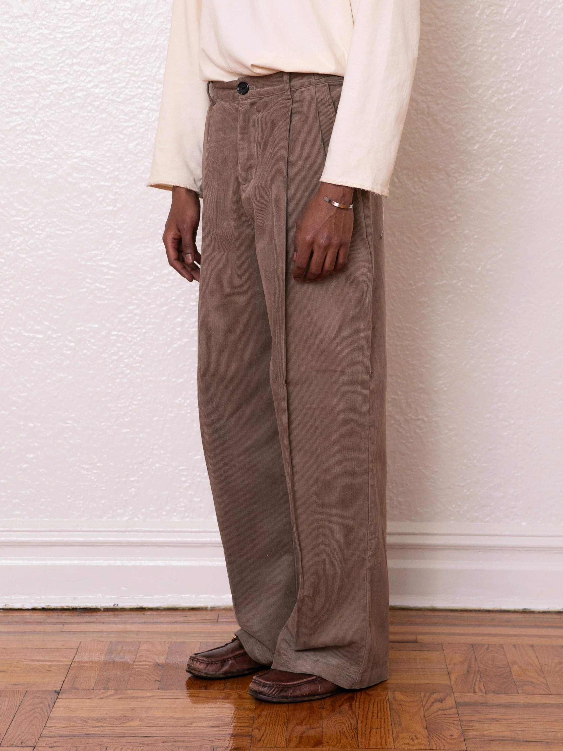 Corduroy Pleated Trousers - Image 8