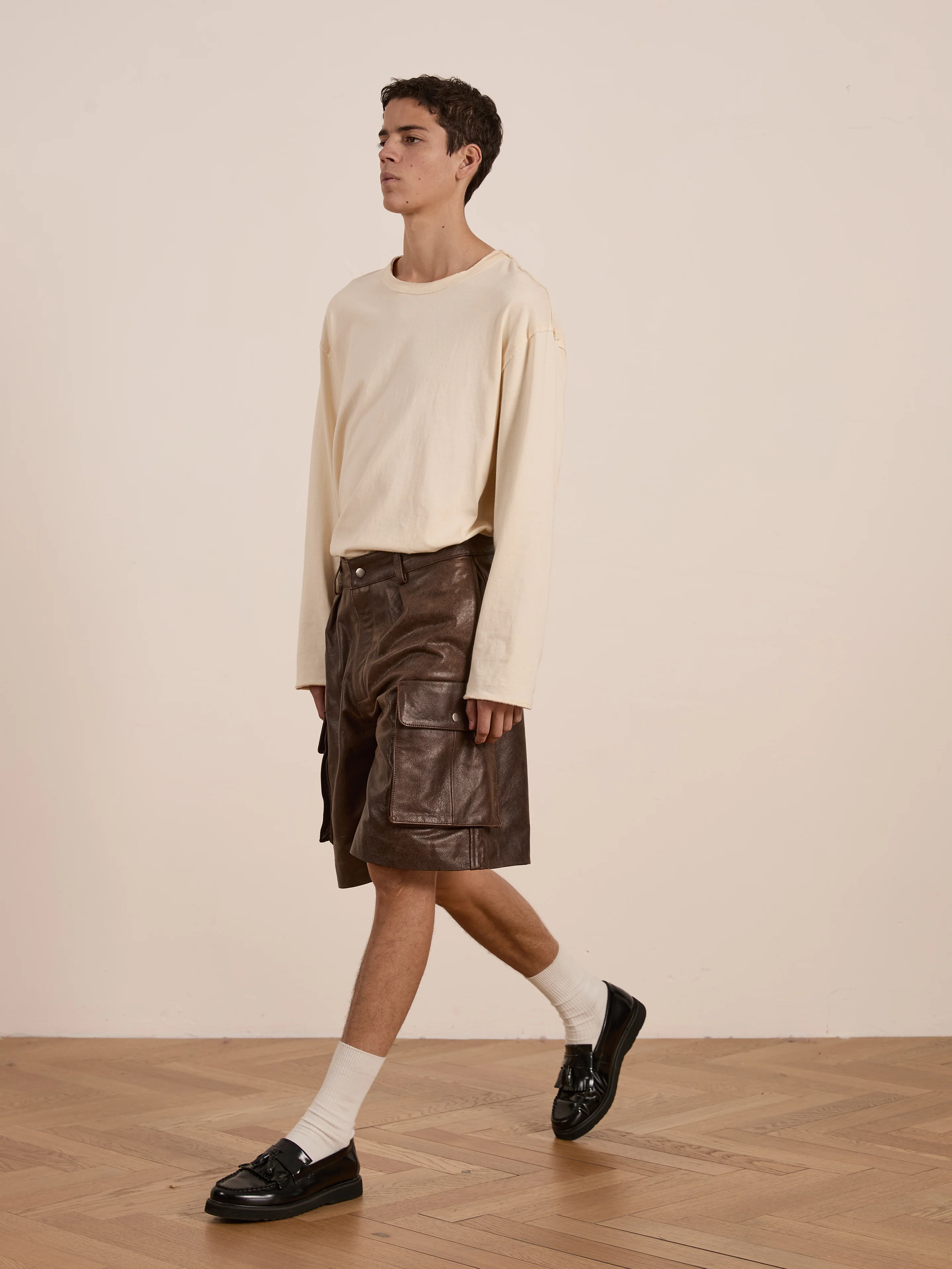 Dusk Distressed Genuine Leather Cargo Shorts - Image 11