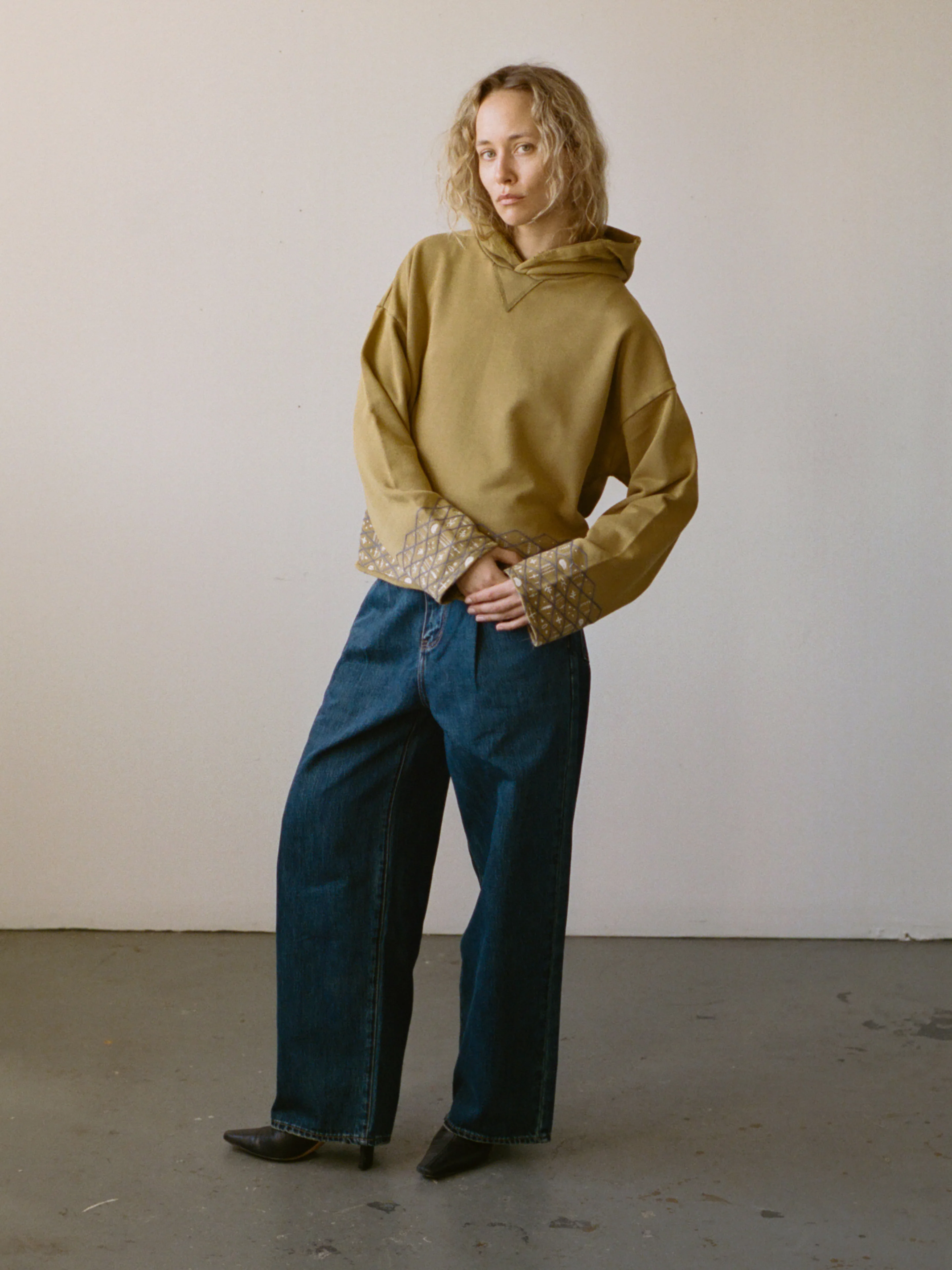 Embroidered Border Hoodie - Image 9