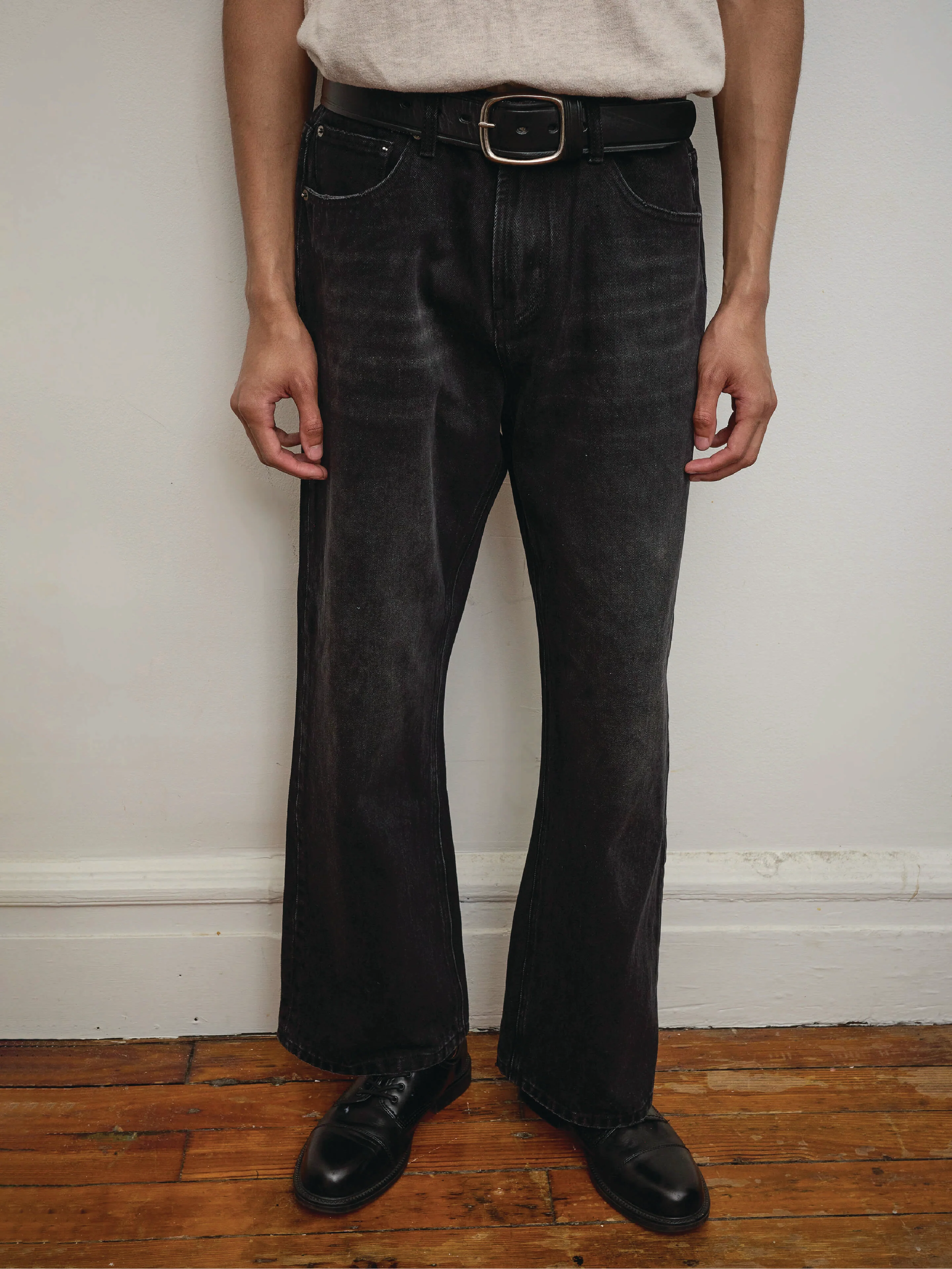Flare Jeans - Image 2