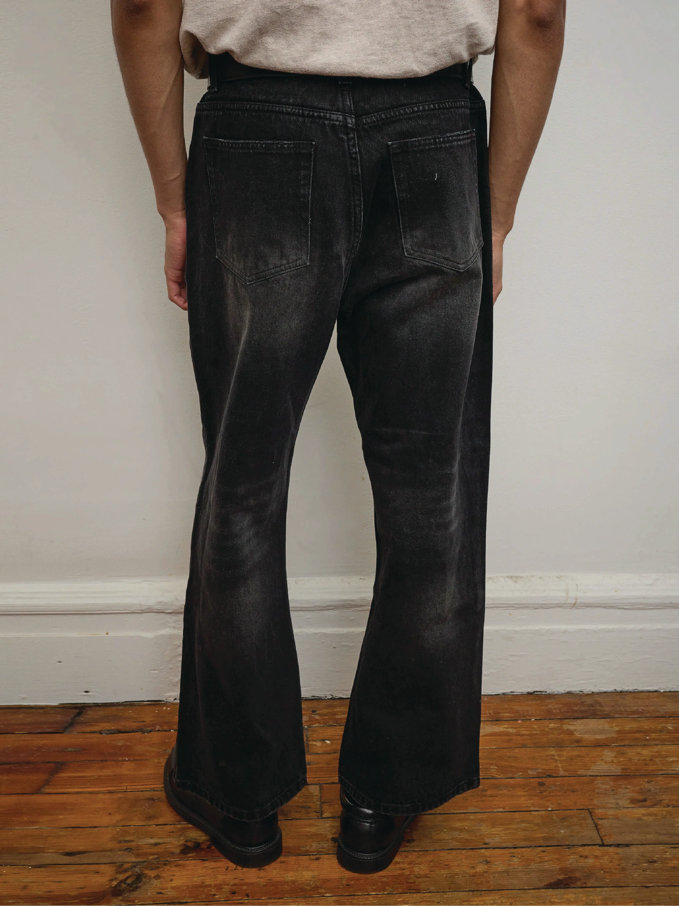 Flare Jeans - Image 3