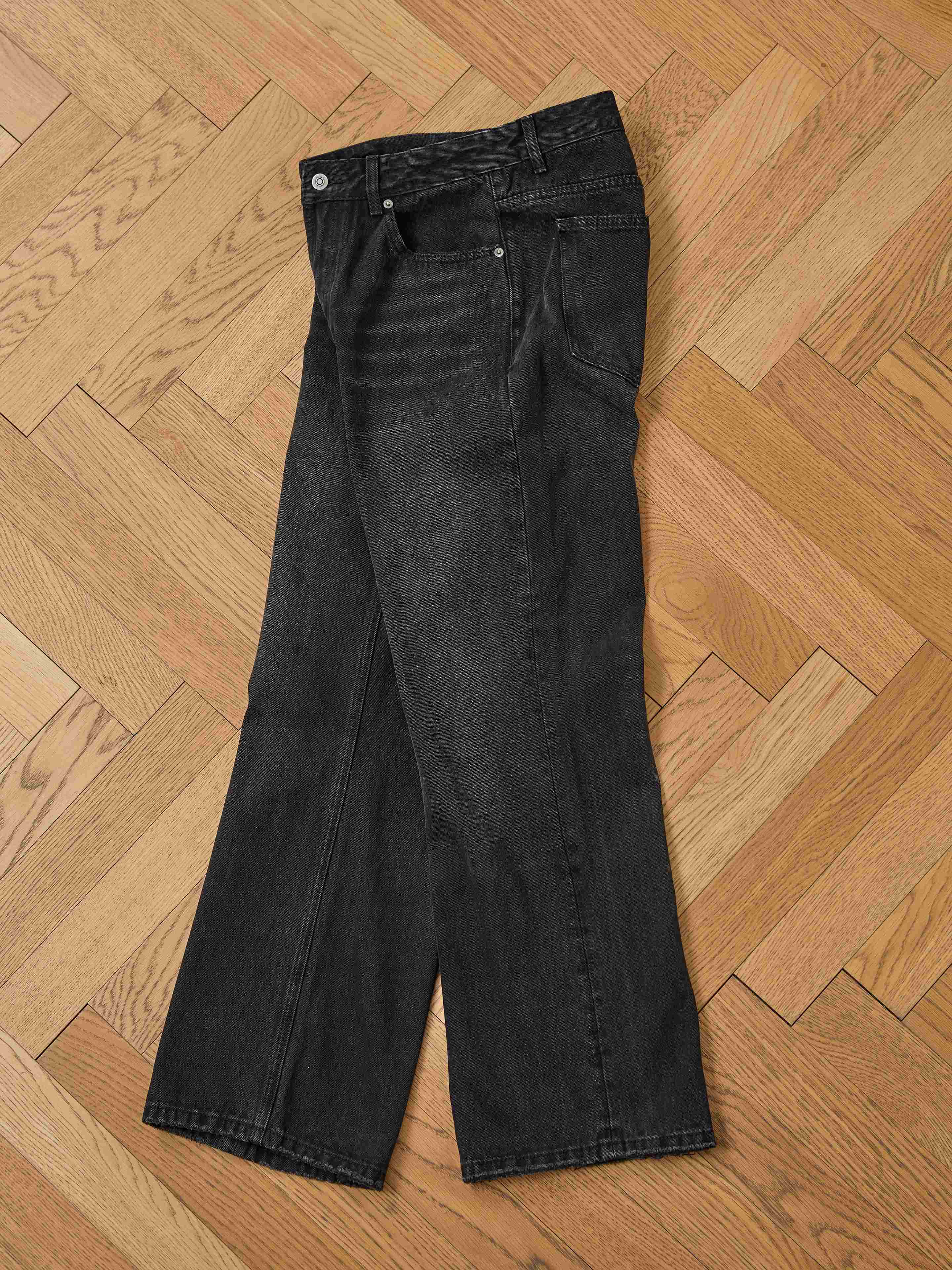 Flare Jeans - Image 6