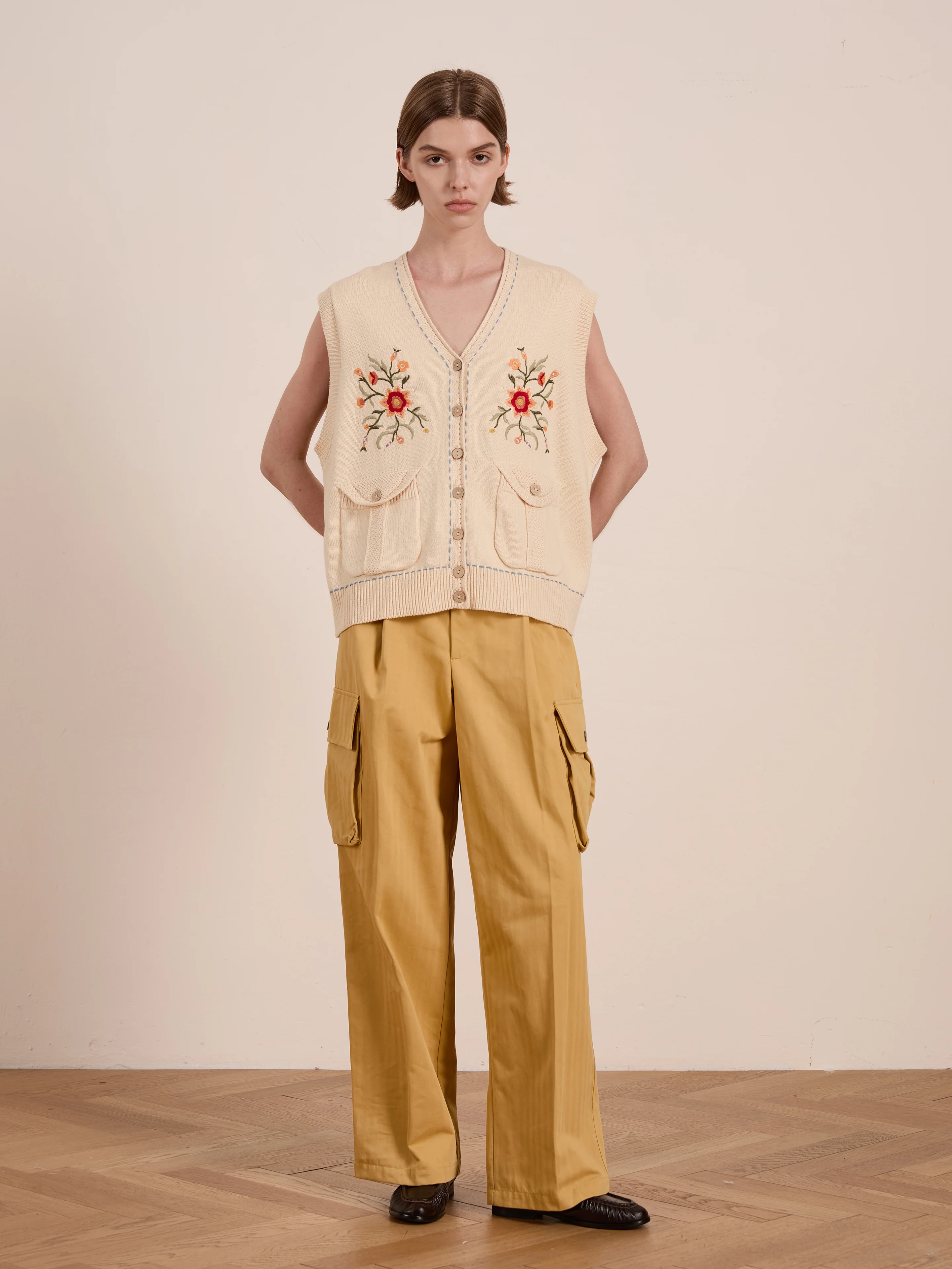 Floral Embroidered Knit Vest - Image 12