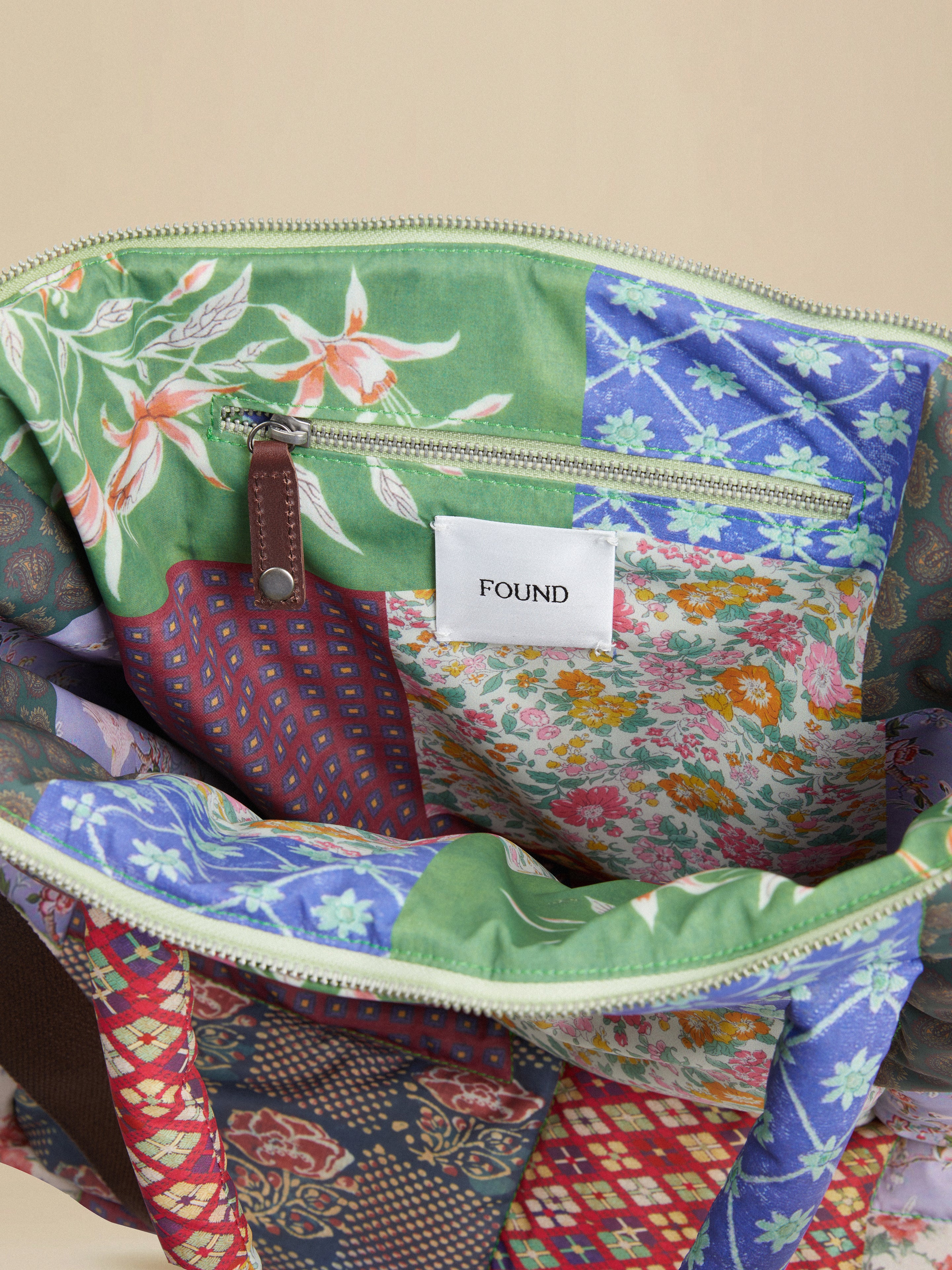 Gardenia Tapestry Bag - Image 4
