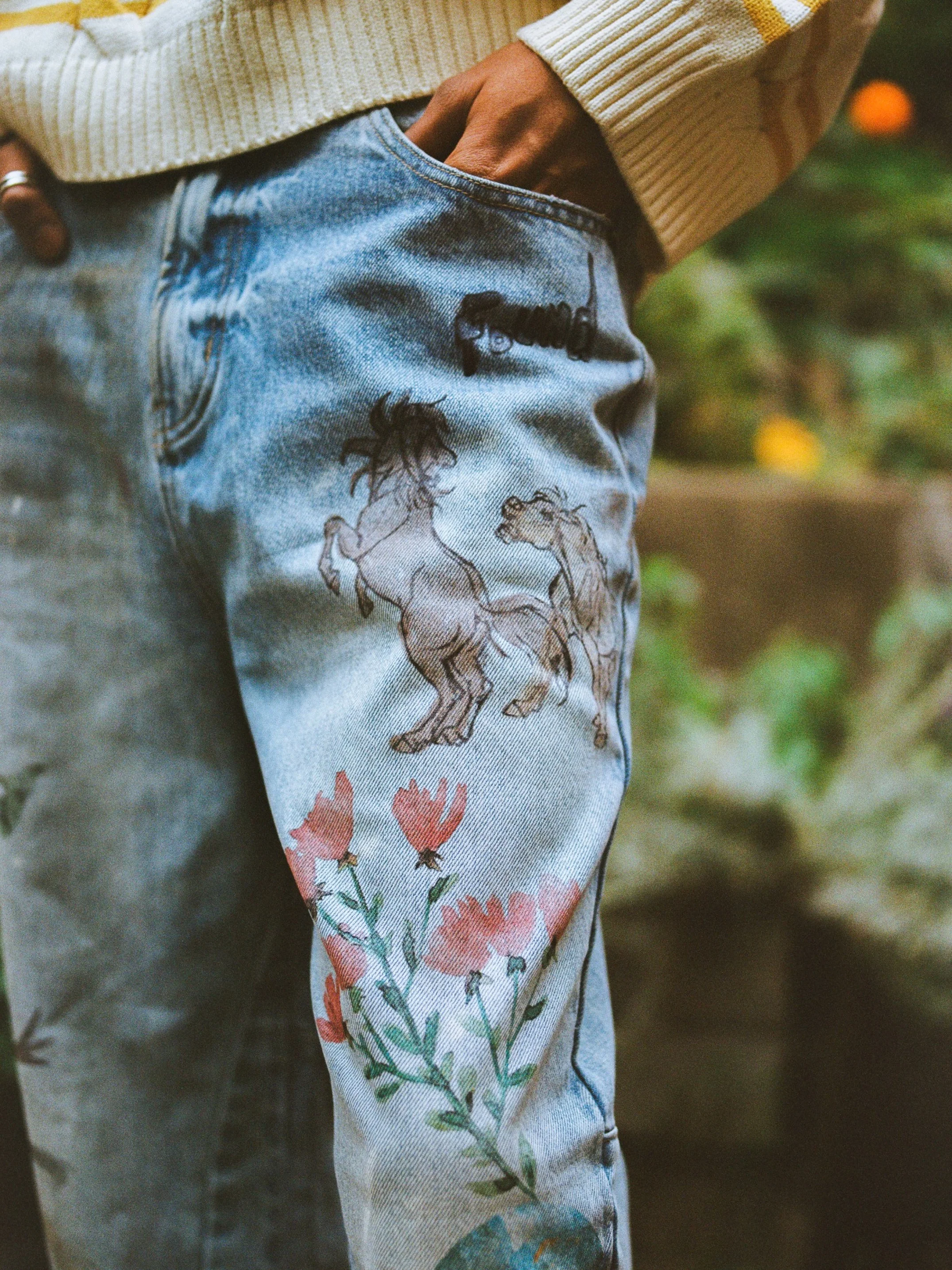 Hand Art Jeans - Image 2