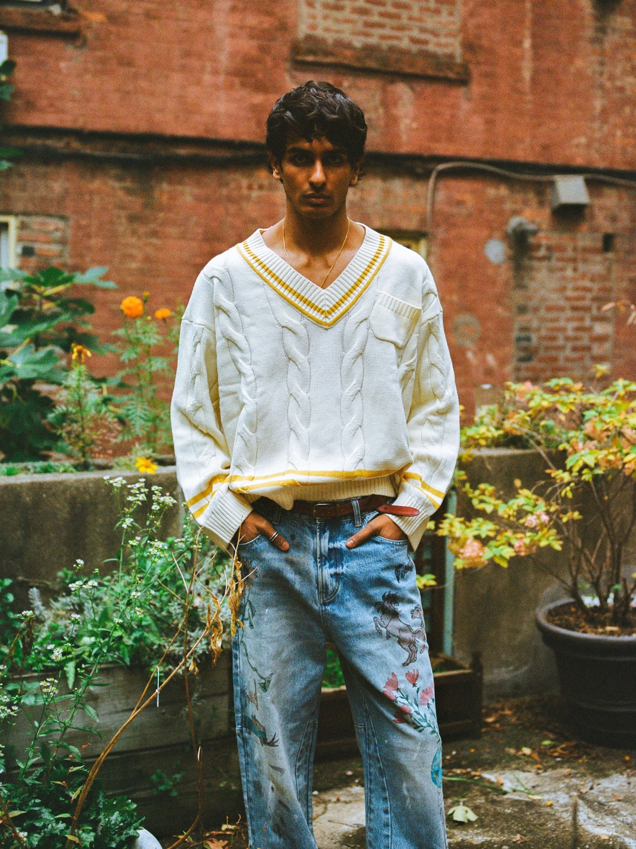 Hand Art Jeans - Image 8