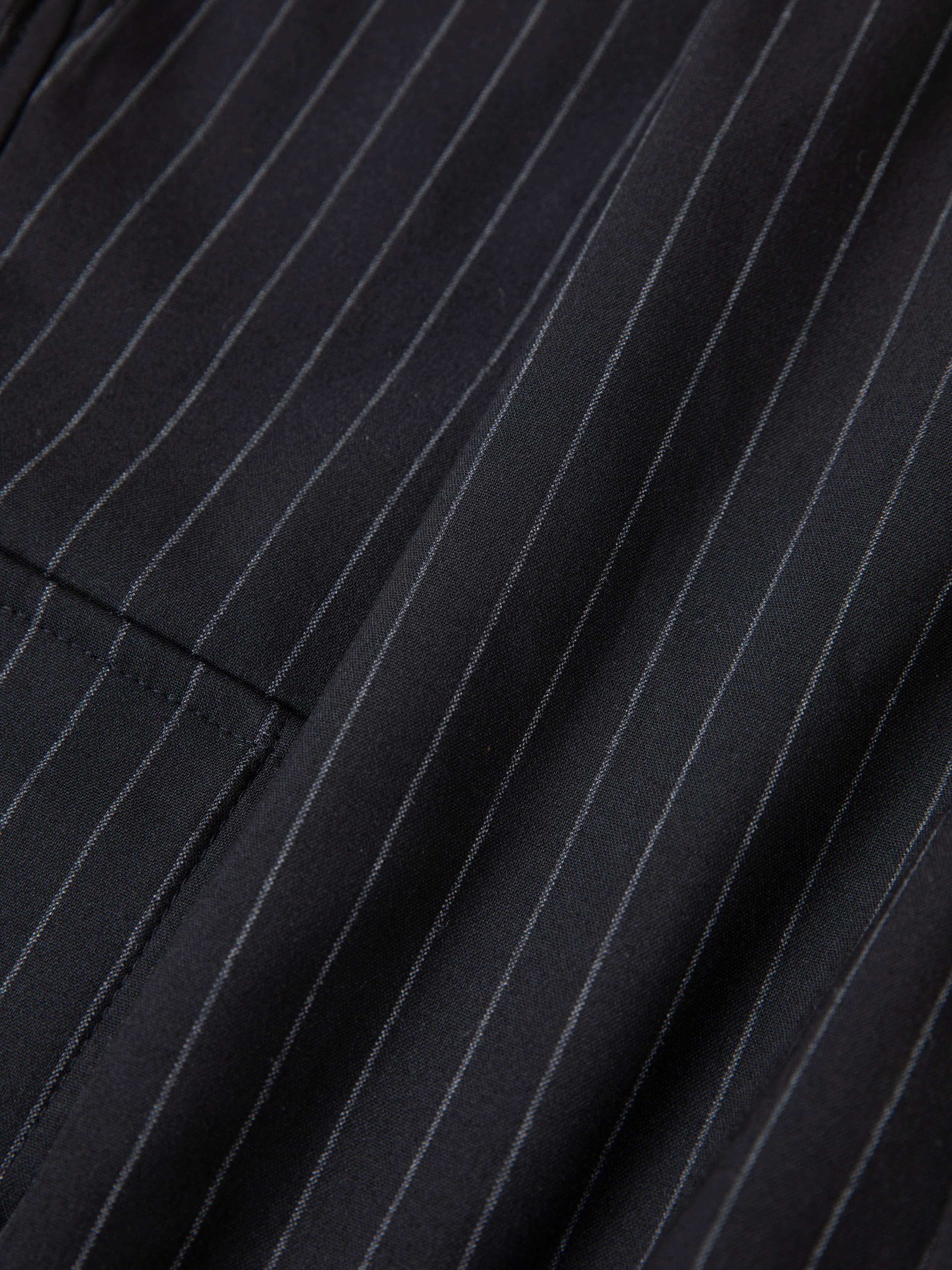 Hava Pinstripe Pleated Cargo Trouser Shorts - Image 7