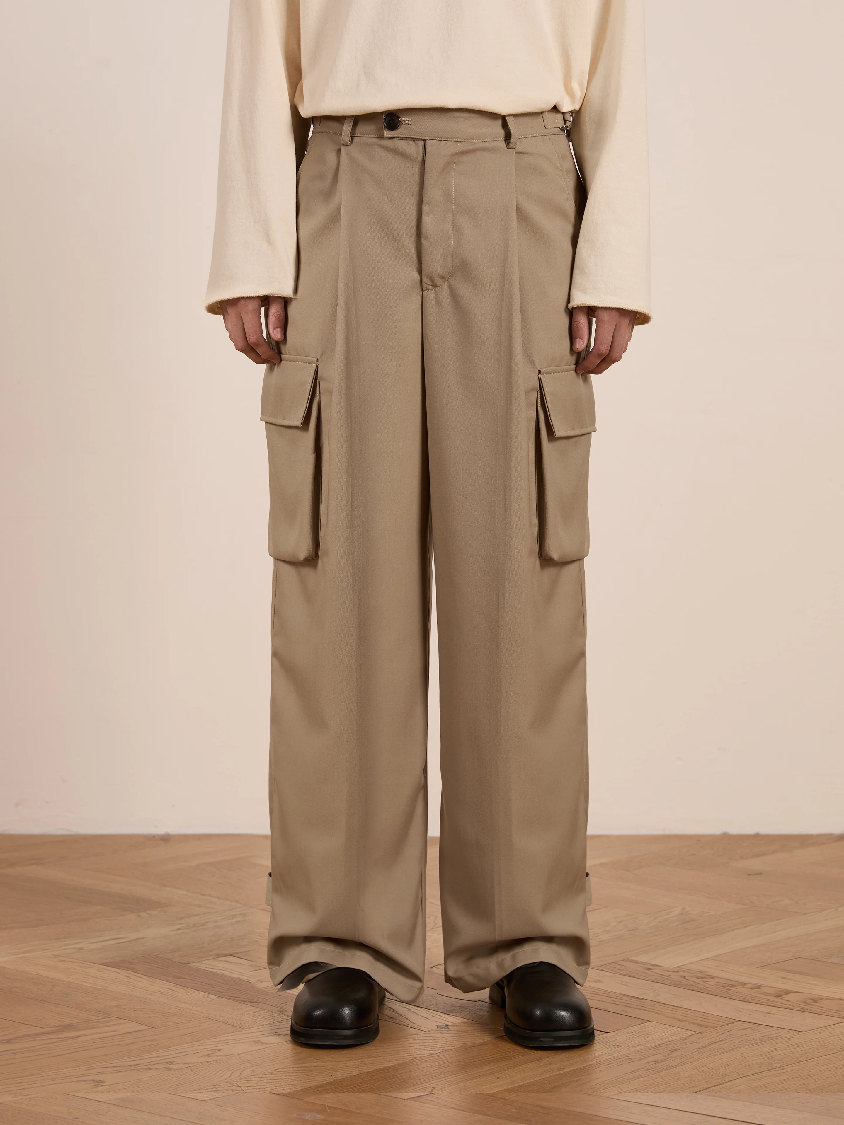Hava Pleated Cargo Trousers