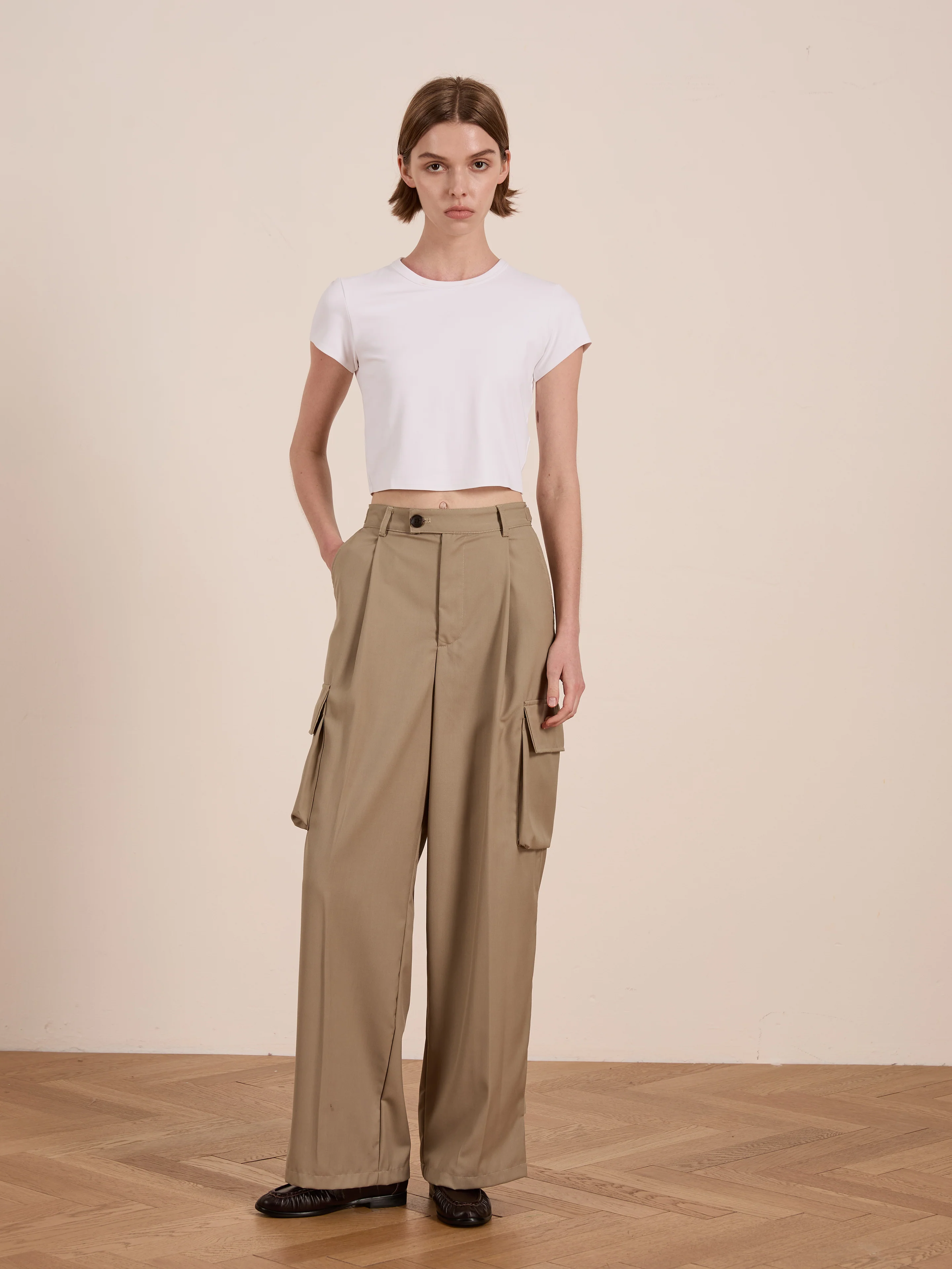Hava Pleated Cargo Trousers - Image 8