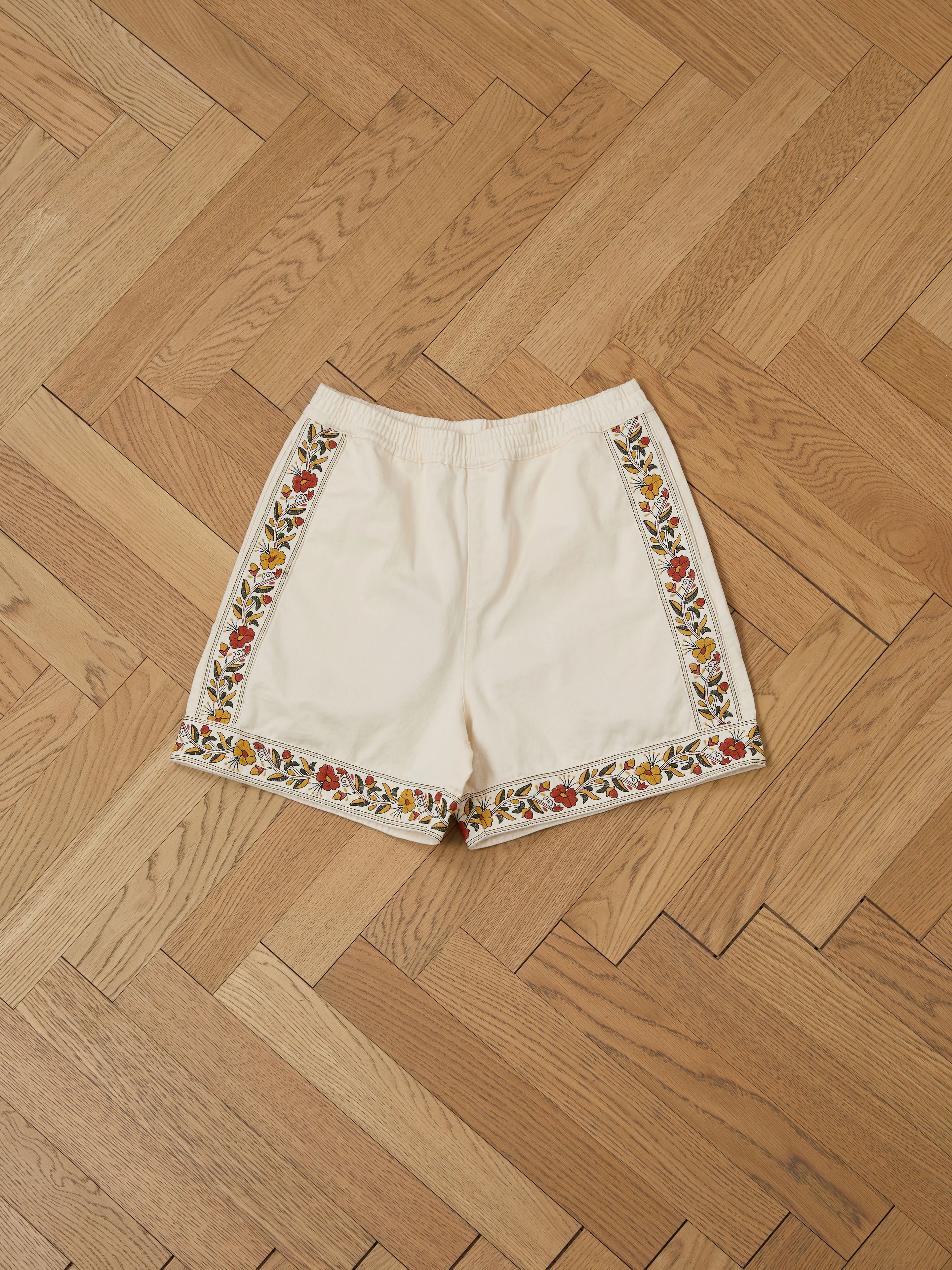 Kantha Floral Work Shorts - Image 12