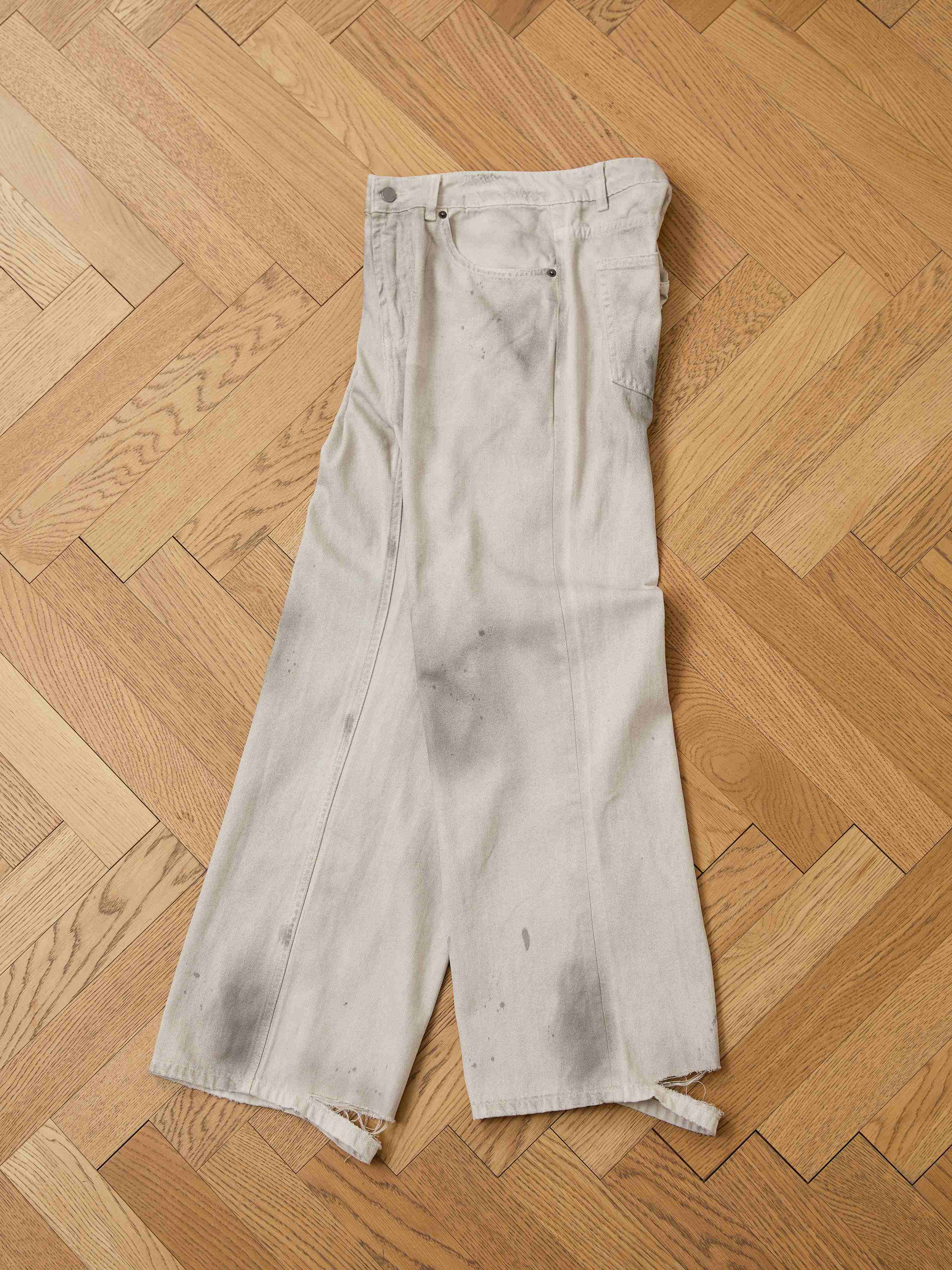 Lacy Baggy Jeans - Image 9