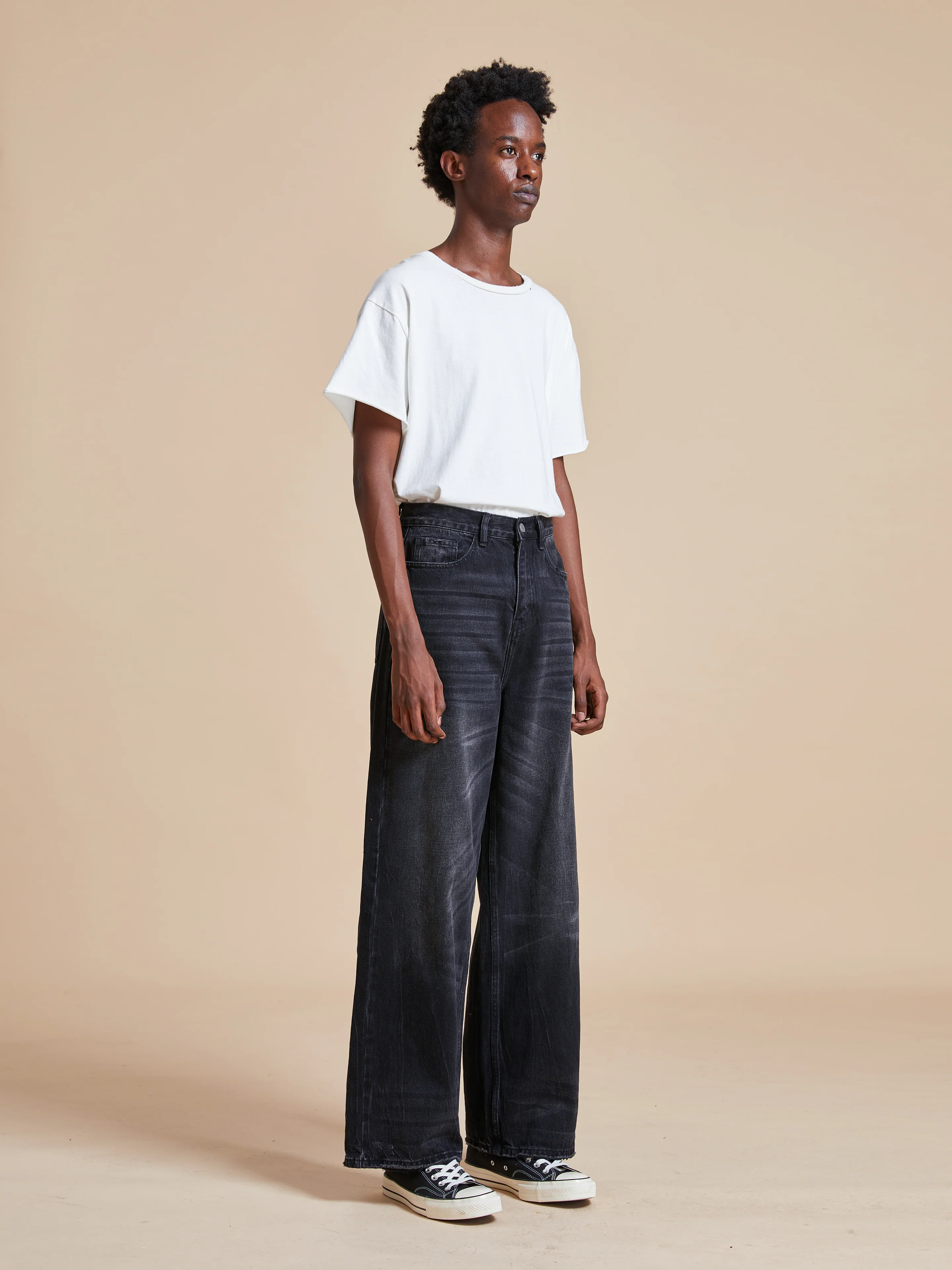 Lacy Baggy Jeans - Image 10