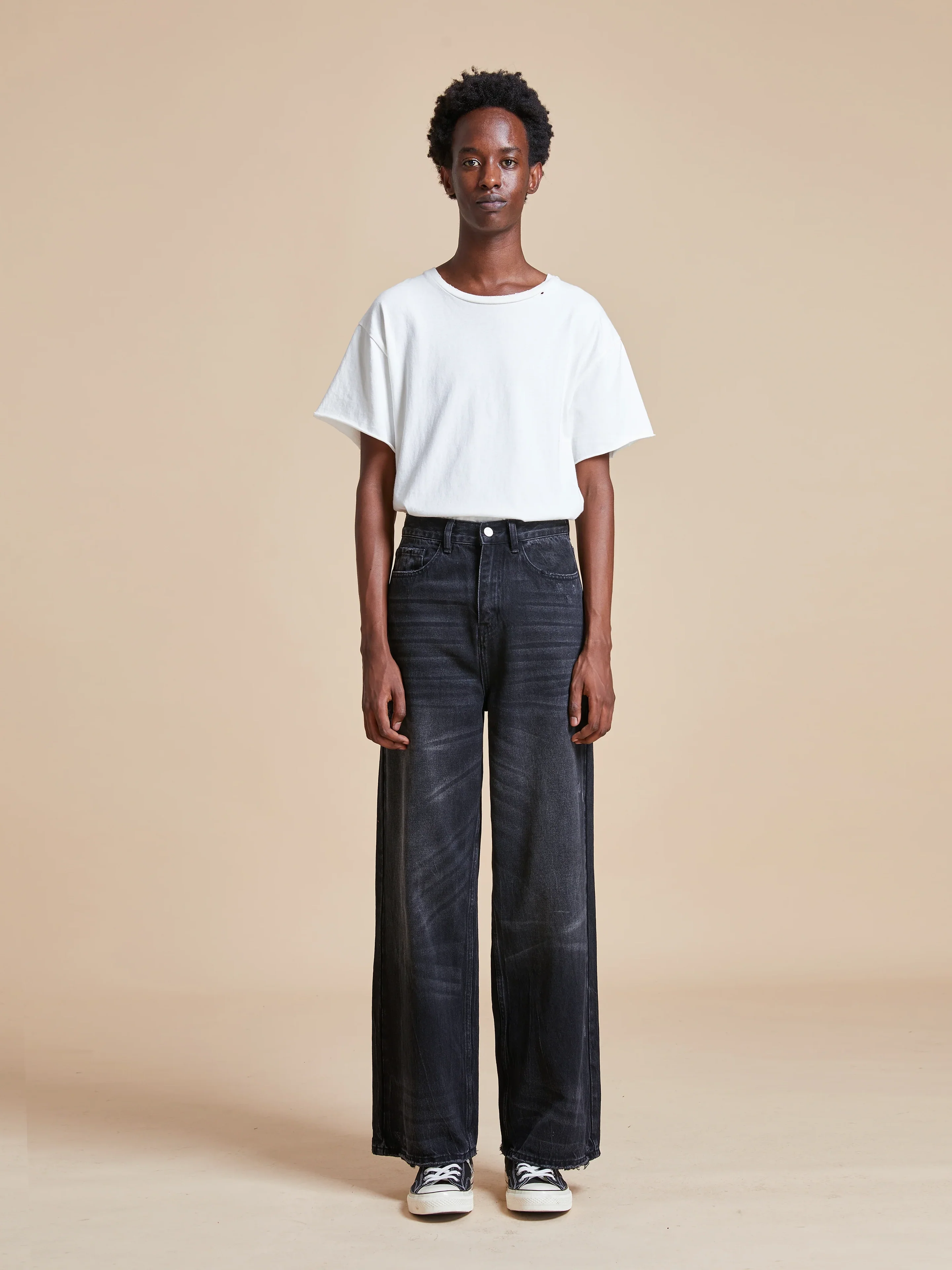 Lacy Baggy Jeans - Image 4