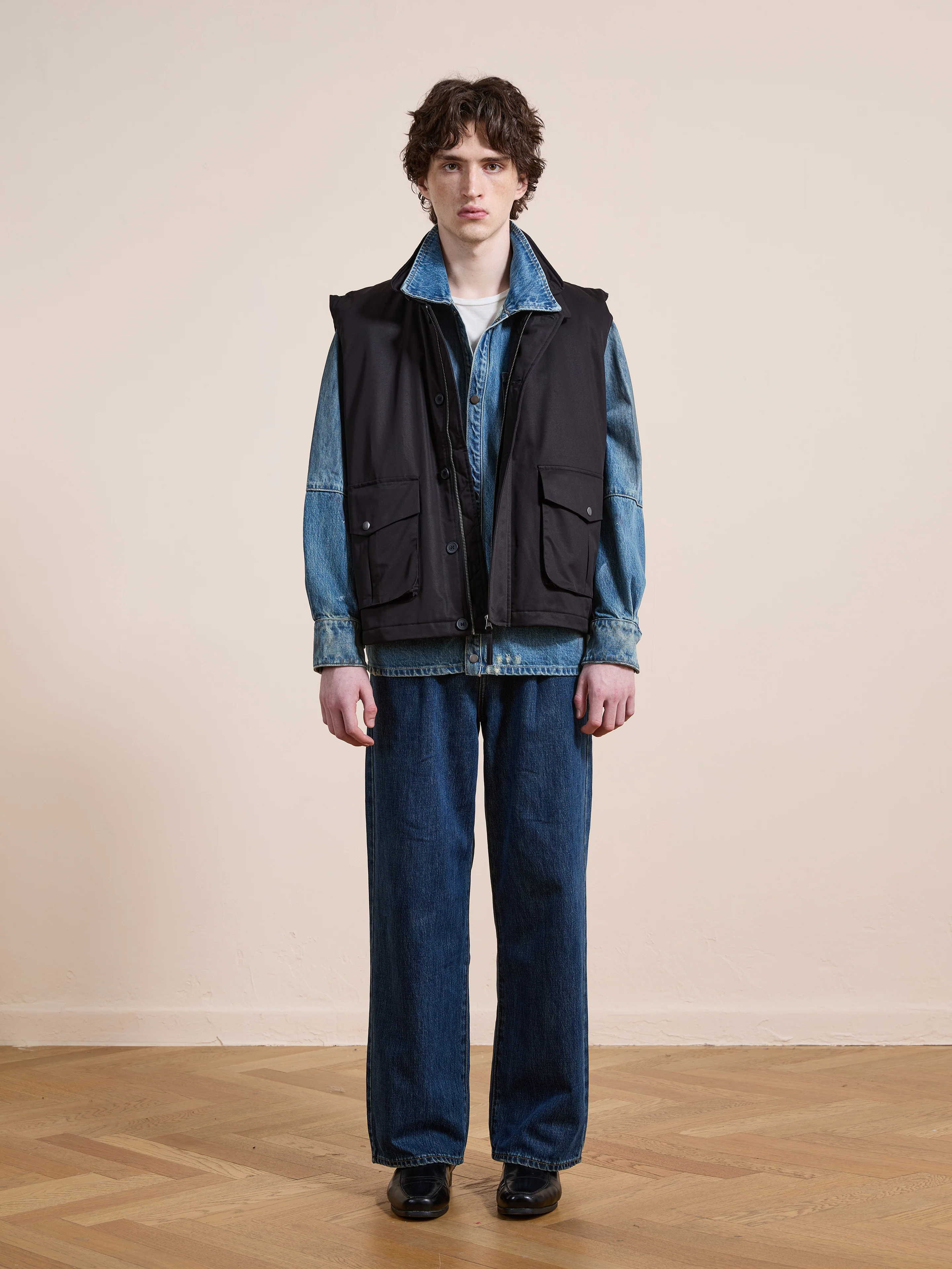 Padded Cargo Vest - Image 4