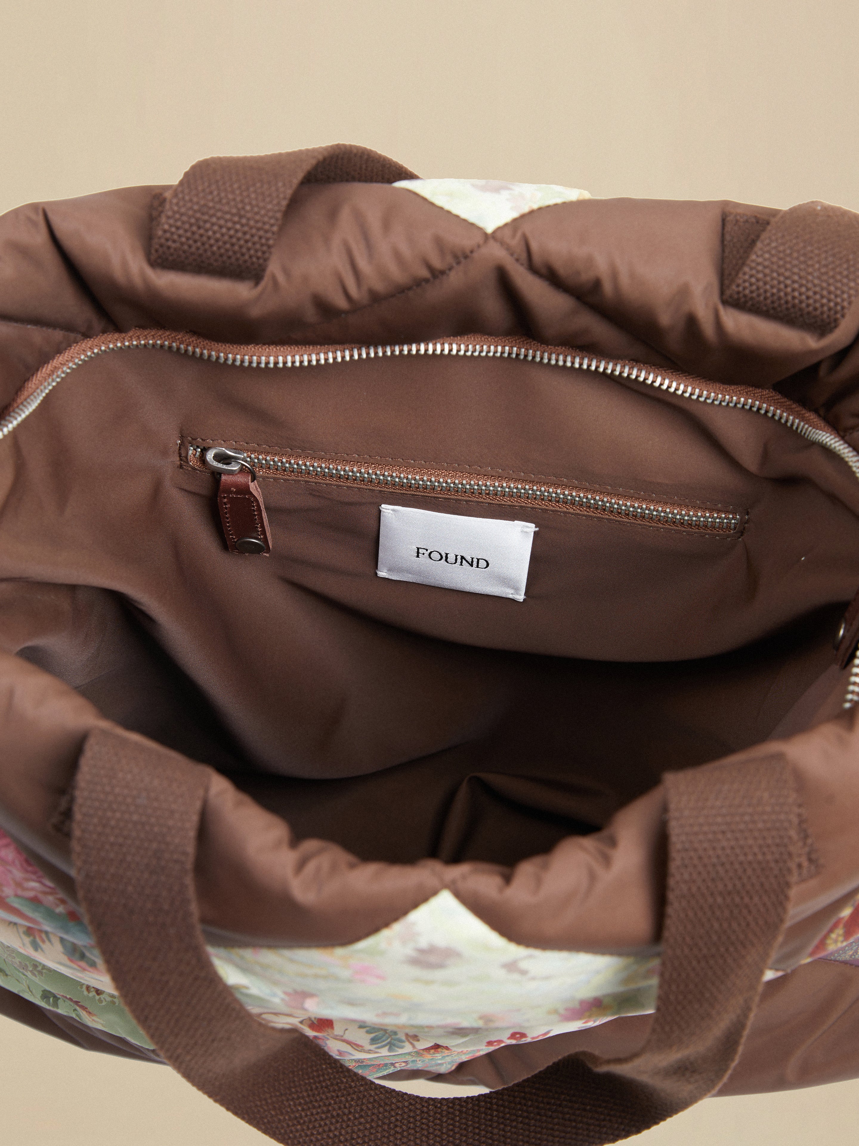 Parisa Quilted Tapestry Bag - Image 4