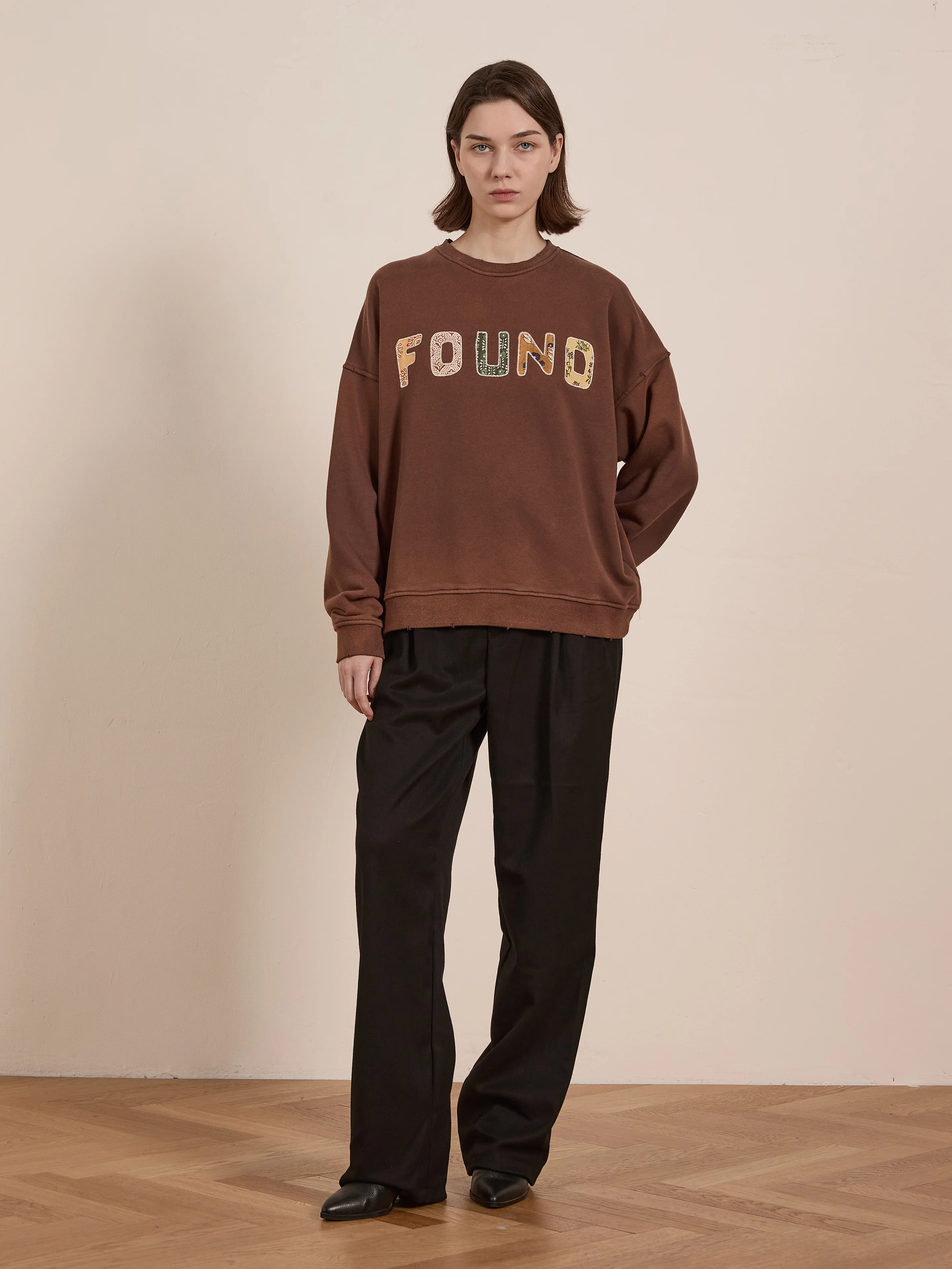 Patterned Logo Crewneck - Image 10