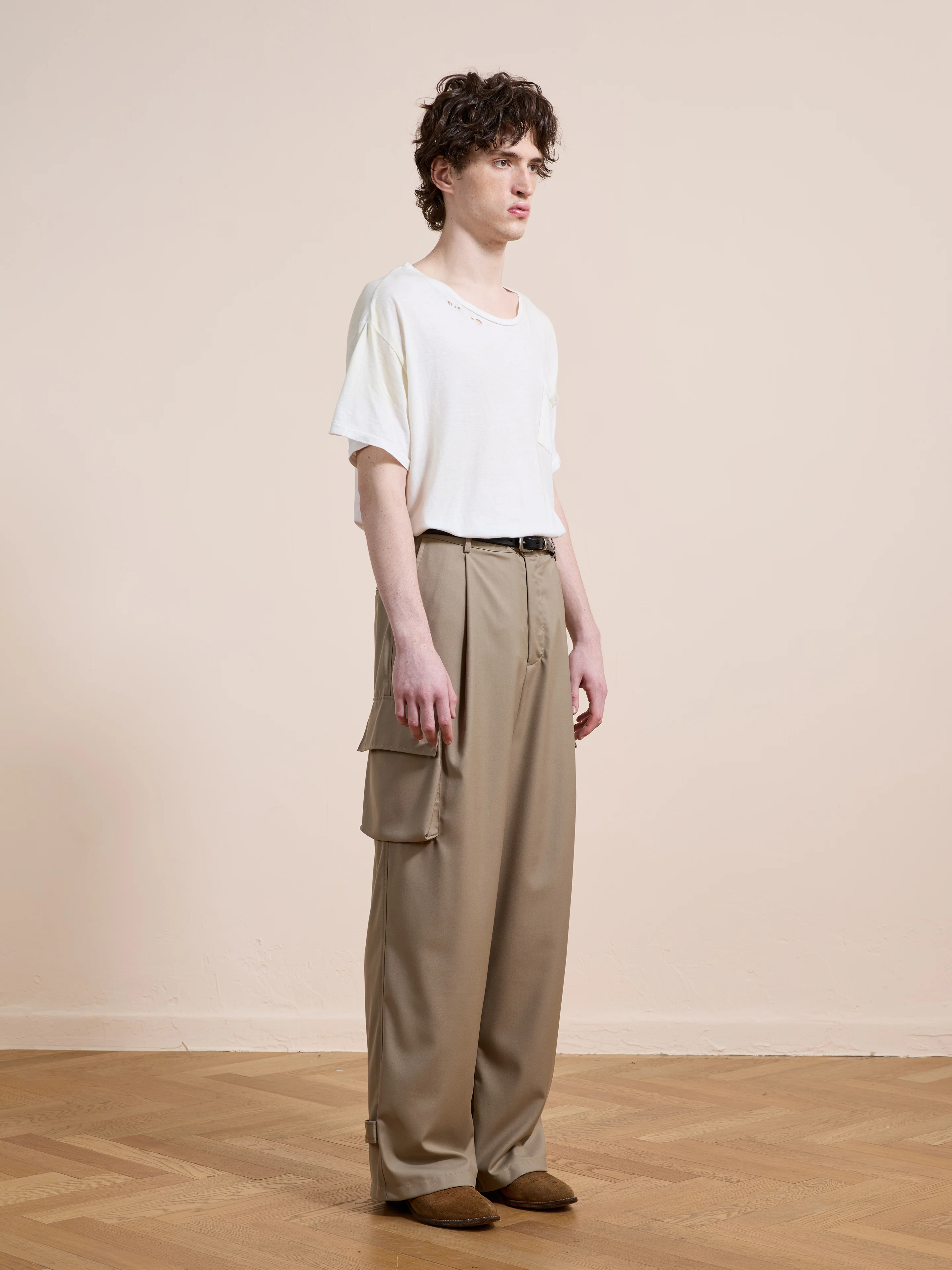 Pleated Cargo Pants - Image 9