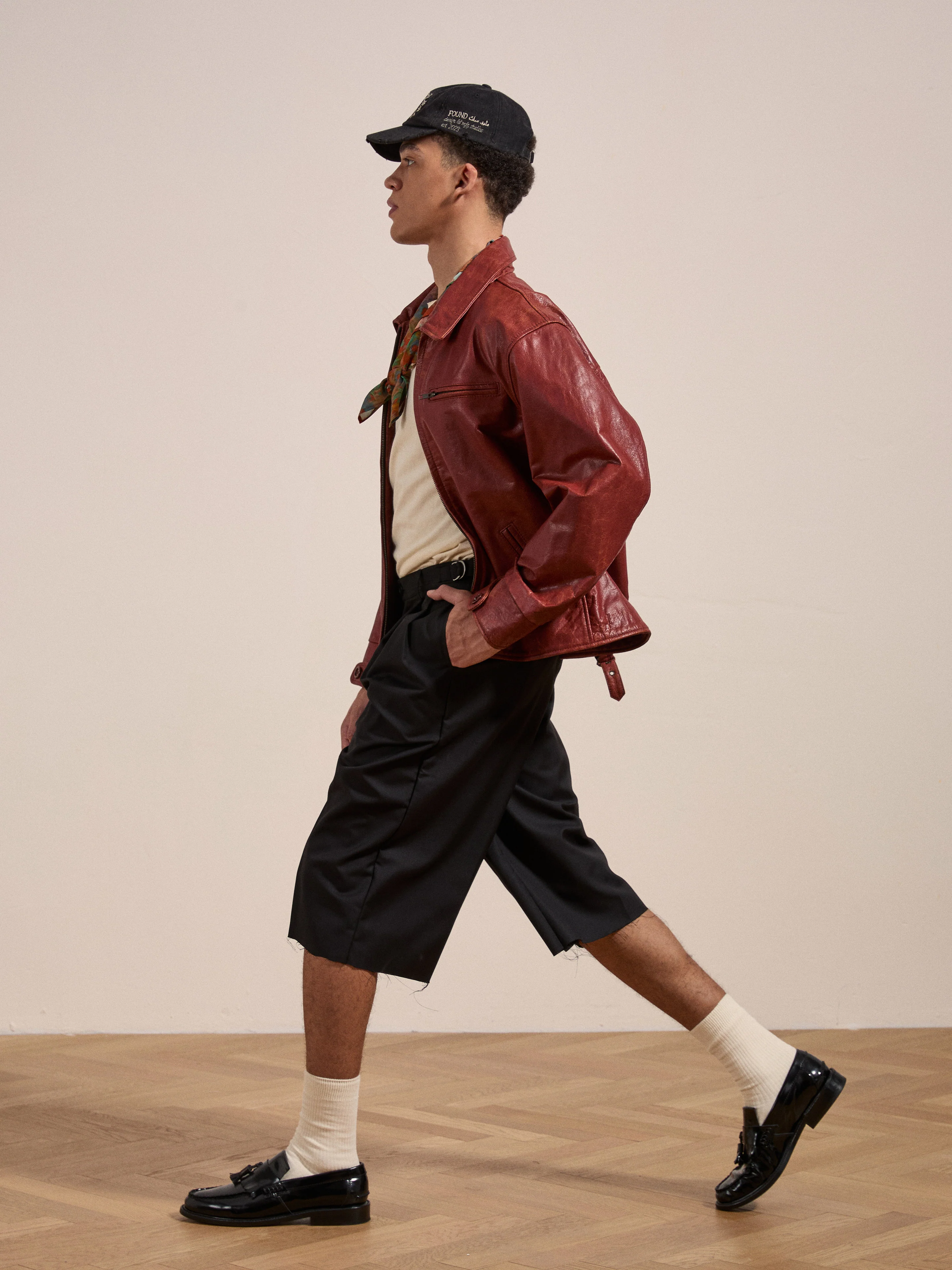Pleated Trouser Shorts - Image 4