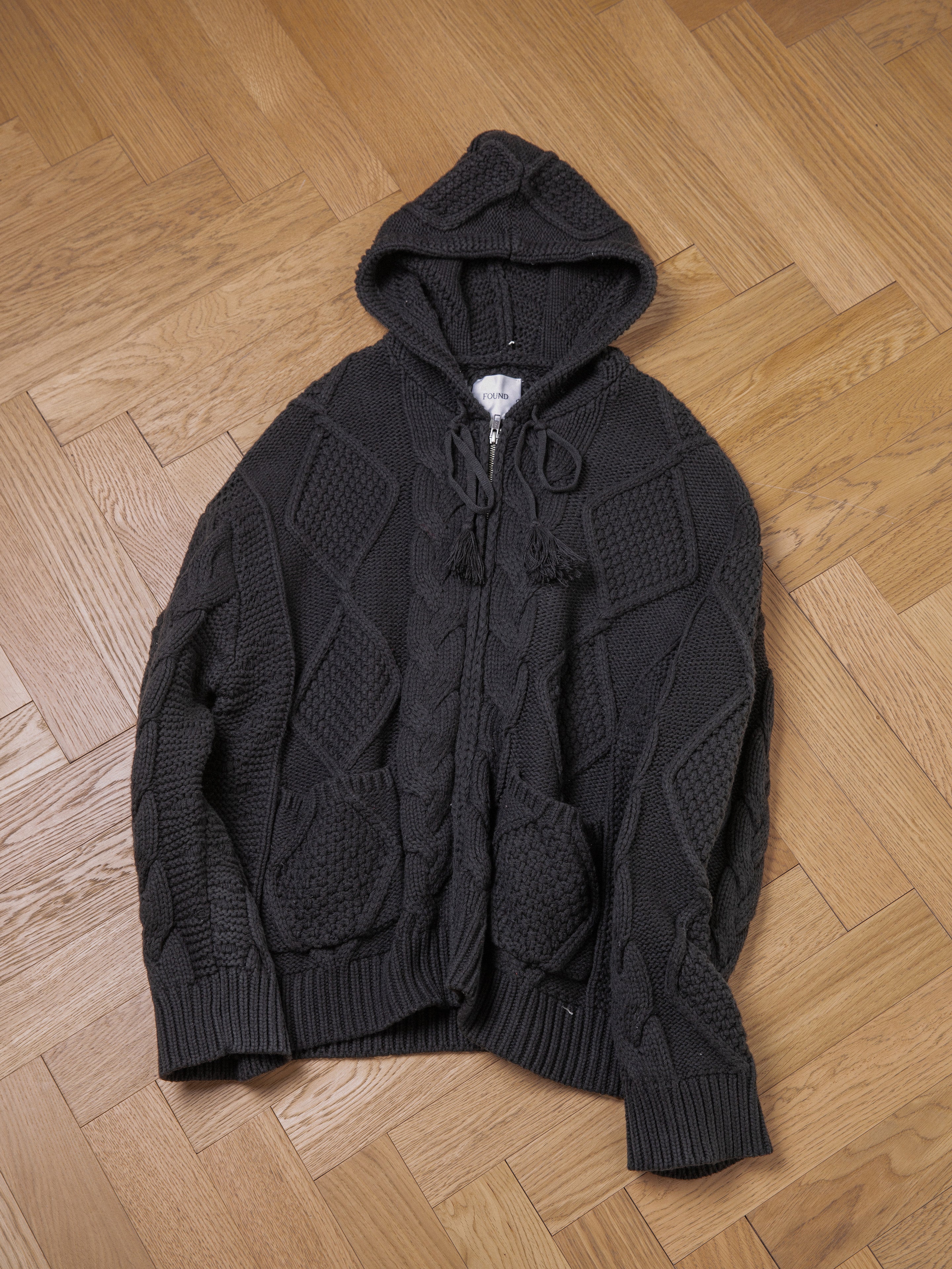 Zip Up Cable Knit Hoodie - Image 9